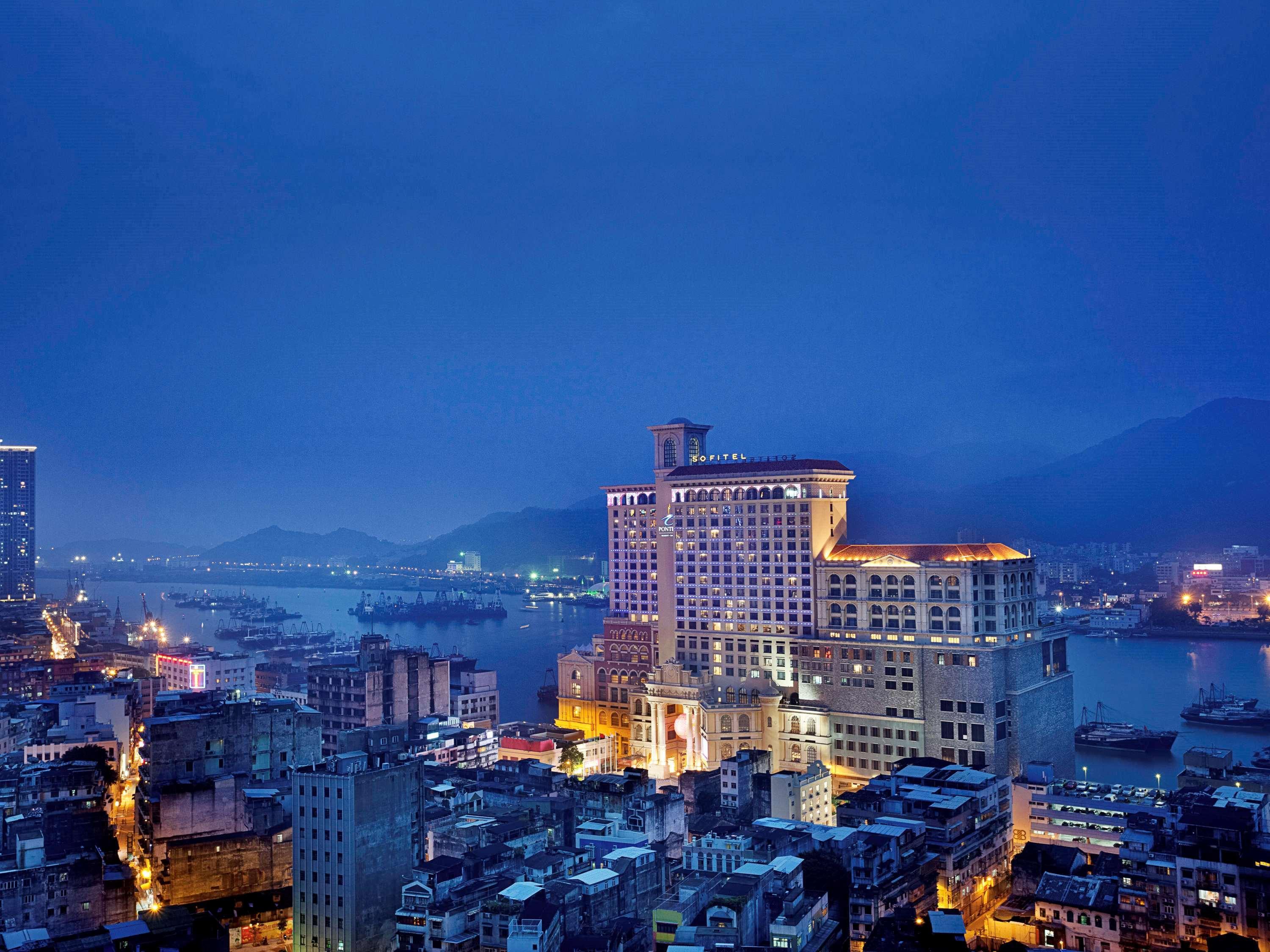 Sofitel Macau At Ponte 16 Hotel Екстериор снимка